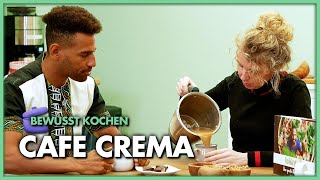 Café Crema aus Hafermilch mit Vanille und Zimt [upl. by Refinneg]