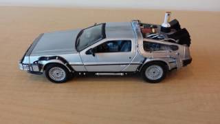 REVIEW  Welly DeLorean from Back to the Future II 124 Scale Diecast Metal Model [upl. by Kentiga]