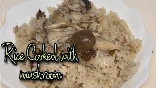 SareimaThe aromas of kinoko takikomi gohanキノコ炊き込みごはん。cooked rice with mushroom [upl. by Valerle]