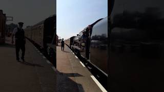 8F comes in to Quorn amp Woodhouse trainspottinguk train steamengine [upl. by Lalitta]