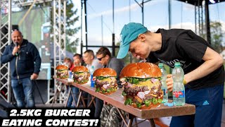 GIGA BURGER EATING CONTEST REAL EATING SPEED  BURGER DAY 2022  PRIZES WORTH 2000 CZK [upl. by Isacco455]