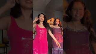 Nachle Dance  Aaja Nachle  Madhuri Dixit  Sunidhi Chauhan  SalimSulaiman  Reels Shorts [upl. by Fries]