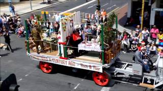 2014 Mount Gambier Christmas Parade [upl. by Aneleh146]