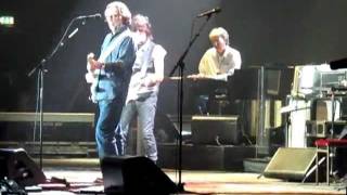 JEFF BECK amp ERIC CLAPTON performing Hi Ho Silver Lining 2010 by rob yalden [upl. by Steddman]