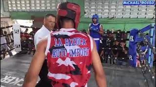 práctica de Boxeo de sabana grande de Boya República Dominicana el maestro Danny suarez [upl. by Terrab]