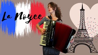 Accordion La Noyee from Amelie by Yann Tiersen [upl. by Adnohsirk918]