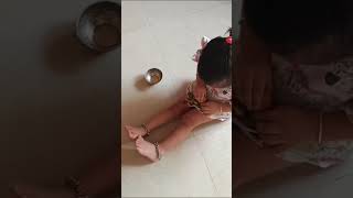 Laddu gopal ko laddu khila Rahi hai cutebaby funnyvideo babyfunnyvideo cutebabiesvideos [upl. by Namya]