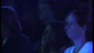 EK Kuldj egy jelet Live Bp 2004 [upl. by Erasaec]