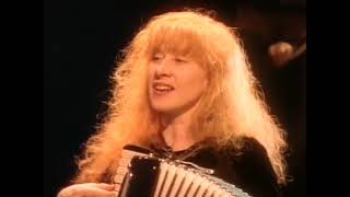 Loreena McKennitt  Santiago Live 1994 [upl. by Gunning]