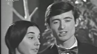 Sergio y Estíbaliz con Mocedades  Un mundo mejor  TVE 1970 [upl. by Narok632]