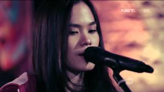 DMasiv  Dont Go Away Original Song by Oasis  Breakout 04 November 2015 [upl. by Rab]