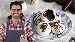 EASY and Delicious Oreo Balls [upl. by Einnij]