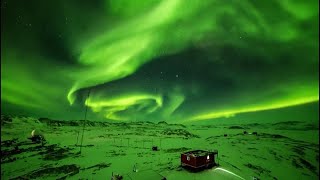 Une spectaculaire aurore boréale illumine le ciel de lAntarctique [upl. by Enomar]