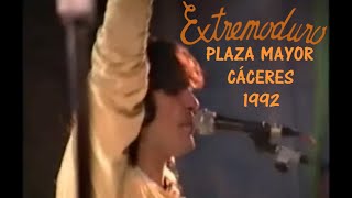 Extremoduro  Directo en la Plaza Mayor de Caceres 1992 Concierto Completo [upl. by Sitof445]