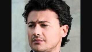 Vittorio Grigolo Bedshaped Cosi Subtitled and Translated [upl. by Eihtak]