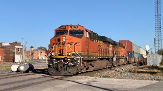 2 Trains Pass Perfectly One After The Other At Railroad Crossing Railroad Diamonds In Deshler Ohio [upl. by Rosenstein]