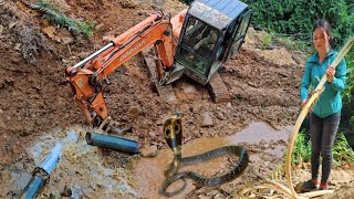 Couple driving excavator to dig up broken waterpipeline caused by Typhoon Yagi and cooking incamp [upl. by Elleb]