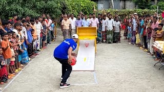 Who can score  Challenge of throwing ball in curved board [upl. by Halyk]