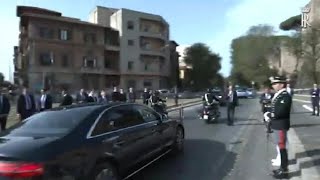 Mattarella depone 2 corone dalloro a Porta San Paolo per l81mo anniversario della Difesa di Roma [upl. by Ahset]