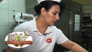 Cum se prepară cea mai delicioasă savarină Rețeta simplă care se poate face și acasă [upl. by Lakin]