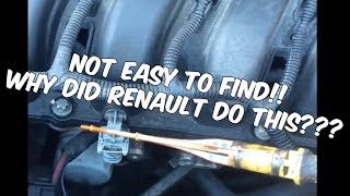 RENAULT MEGANE SCENIC OIL DIPSTICK HIDDEN LOCATION [upl. by Curzon]