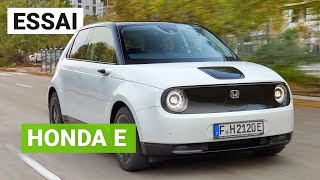 Essai Honda E  une petite ÉLECTRIQUE attachante [upl. by Yniar660]