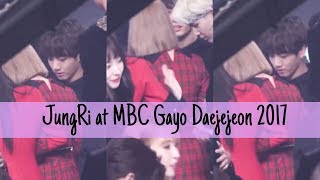 Explaination of JungRi at MBC Gayo Daejejeon 2017 [upl. by Enyal]