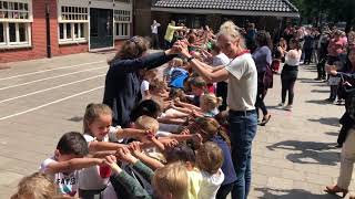 Erehaag kinderen groep 8 de Wilgetoren 2019 [upl. by Eerak]