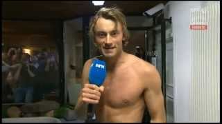 Petter Northug dytter reporter i bassenget [upl. by Ellsworth]