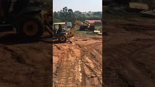 Vídeo 2  RETROESCAVADEIRA JCB MOD 3C ANO 2011 [upl. by Koval125]