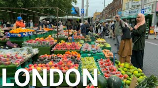 🇬🇧 LONDON STREET FOOD WALTHAMSTOW MARKET EAST LONDON WALK VIBRANT COMMUNITY 4K HDR [upl. by Gavrila368]