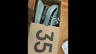 Yeezy 350 from Topsportmarket on DHgate [upl. by Aurelius]