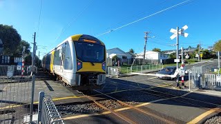 AMP  AMT  AMA 620 amp 390 on Western Line Service at Chalmers Street Level Crossing in Avondale [upl. by Aneetsirhc49]