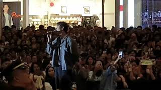 Wilbert Ross at KD Estrada hinarana ang mga fans bago magsimula ang event [upl. by Shererd606]