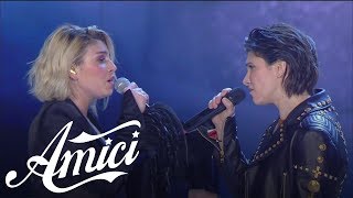 Amici 16  Duetto di Elisa e Emma  Lanima vola [upl. by Satterlee378]