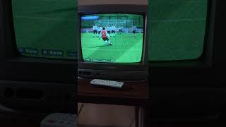 PES PS2  Gol de Falta Rasteiro [upl. by Anaoy]