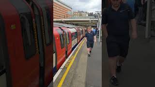 Jubilee line train Finchley Road northbound [upl. by Nailij]