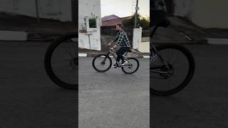 Se você fosse cego você faria isso eu faço tô nem vendo o perigo😂 bicicleta radical humor [upl. by Sixla399]