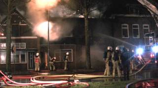 Voormalig cafe in Den Helder door brand verwoest  Ancien pub à Den Helder détruit par un incendie [upl. by Hashim]