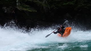 Kayak One day In Cauterets Team64 [upl. by Corotto]