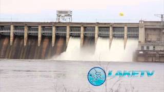 Bagnell Dam Gates Opening [upl. by Catherine]