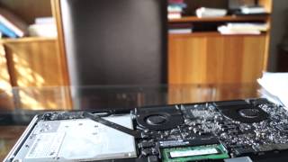 Installing  Upgrading Ram Macbook Pro  Unibody Macbook Pro  8 gb 16 gb ram [upl. by Astrix]