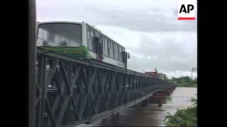 EL SALVADOR BAILEY BRIDGE COLLAPSES UNDER WEIGHT OF 150 TON TRUCK [upl. by Aliel714]