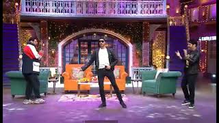 The kapil sharma show full song tare gin gin raat teri main ta jaga by sukhbir celebrity Punjab song [upl. by Jase]