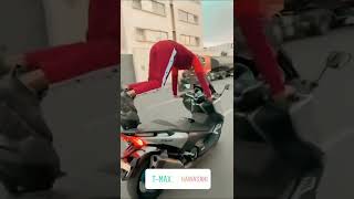 عبد الجليل أسيرو 🤩 مبلبلها بالطيماكس 🏍️ وسط الشانطي 🛣️ حركات هيستيرية 😱 Abdljalil Asiro 🇲🇦🇩🇿 [upl. by Vassaux]