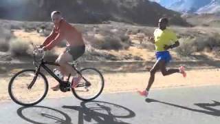 Meb Keflezighi 10 mile Tempo training for 2012 Olympic Marathon Trials [upl. by Della929]