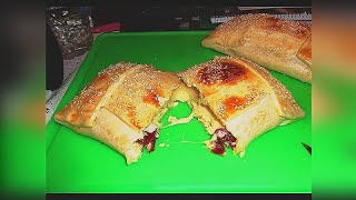 CALZONE RELLENO DE TOMATES SECOS Y MOZZARELLA RECETA EXPRESS [upl. by Pironi]