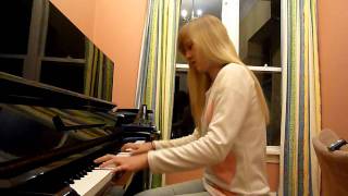 Lara plays Yiruma River Flows In You piano arrangement piano cover [upl. by Jamille]