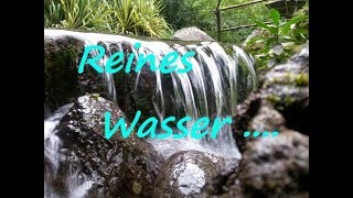 Reines destilliertes Wasser  Sauberes Trinkwasser [upl. by Risa]