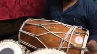 Excellent play dholak at 2018 world no 1 Jonty tabla maker [upl. by Kcirej]